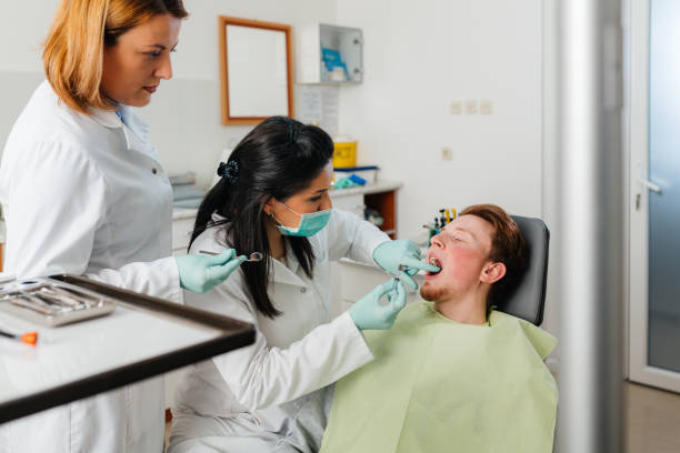 Best Emergency Dental Care for Broken or Chipped Teeth in River Oaks, TX